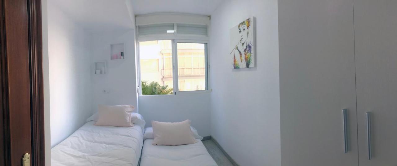 Alboran Beach Terrace Apartment Малага Екстериор снимка